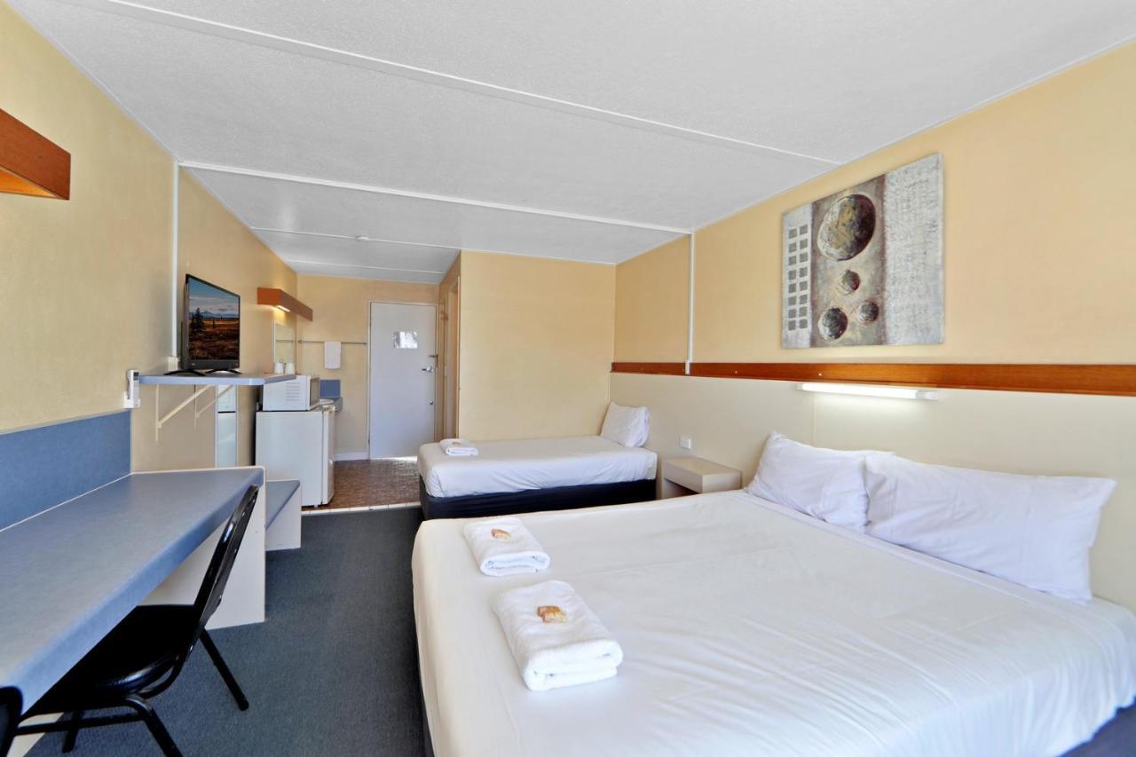 Oscar Motel Bundaberg Extérieur photo
