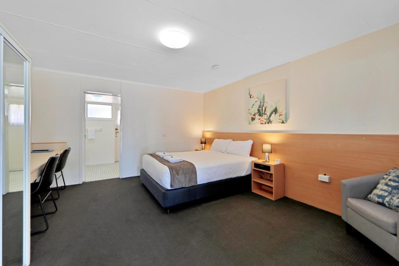 Oscar Motel Bundaberg Extérieur photo