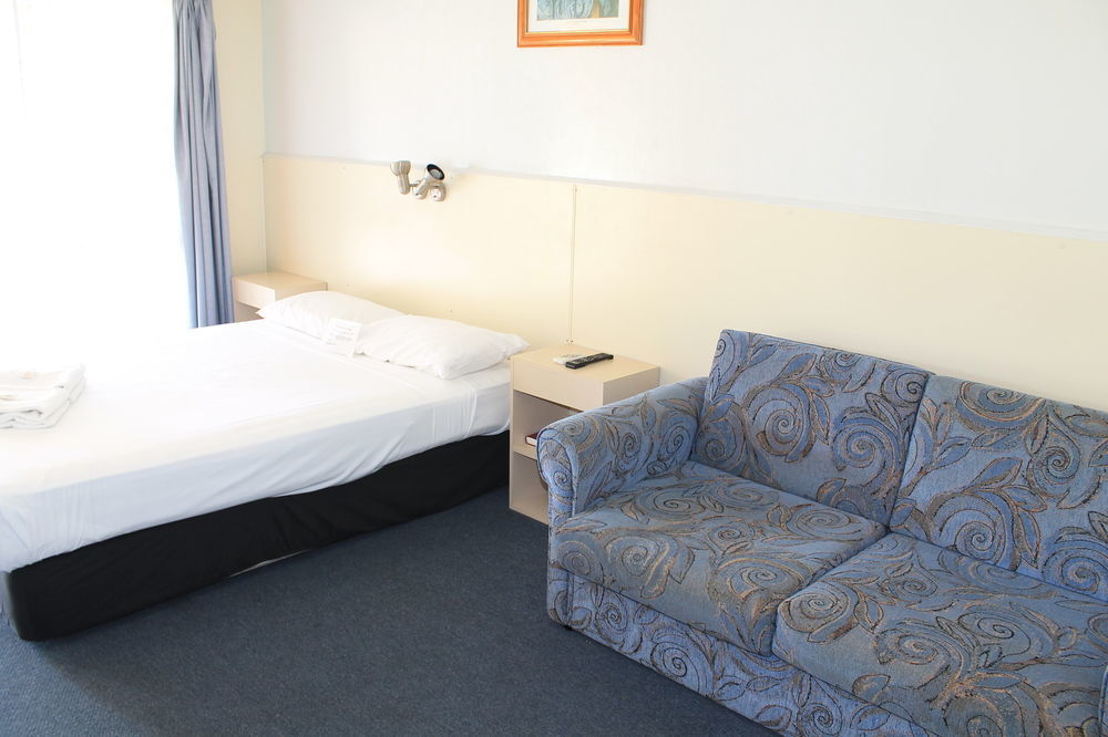 Oscar Motel Bundaberg Extérieur photo