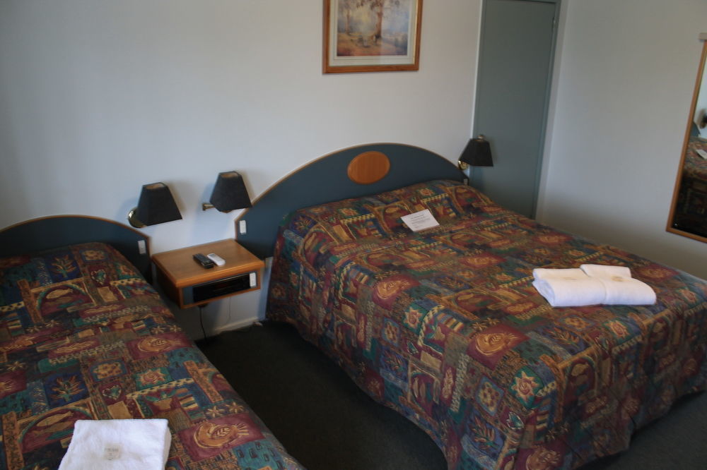 Oscar Motel Bundaberg Extérieur photo