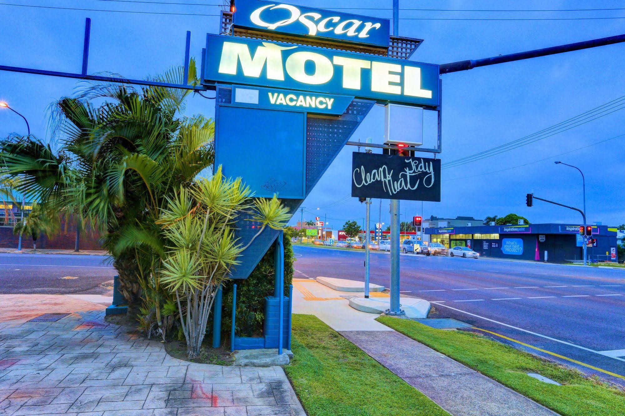Oscar Motel Bundaberg Extérieur photo